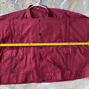 New Guayavera mens Dress shirt Burgundy or dark red size 50 - 52